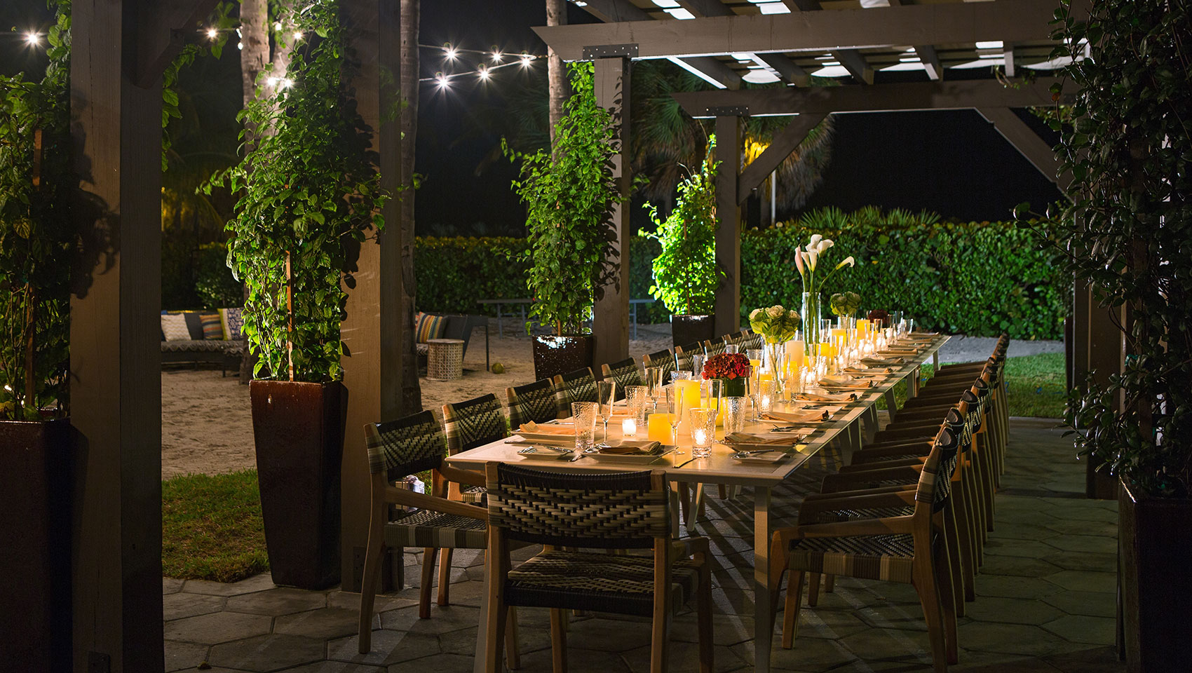 High Tide outdoors dinner setup