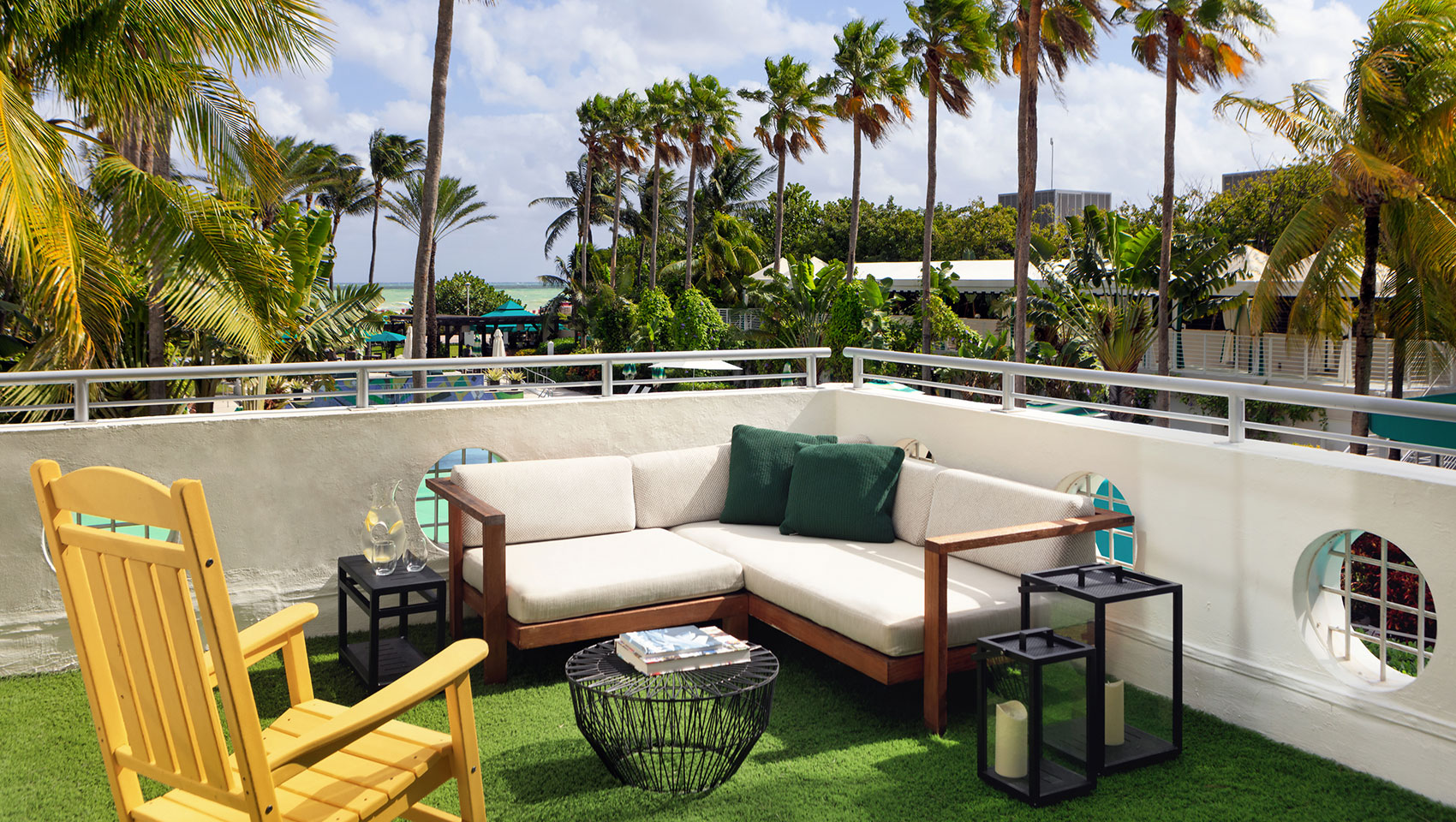 Oceanfront Luxury Balcony Suite