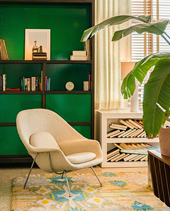 Surfcomber Lobby Chair